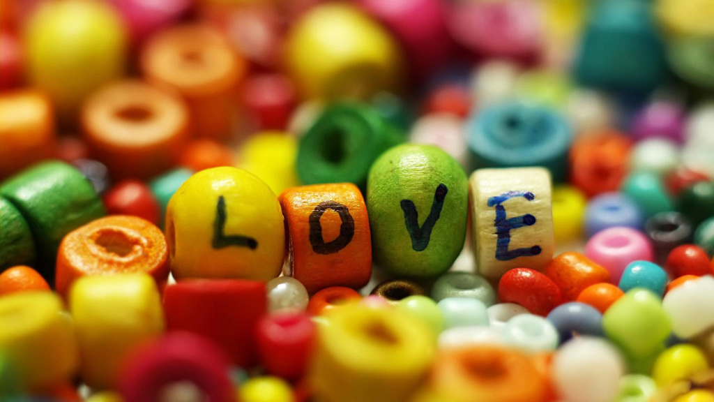 Love Is Colorful HD Wallpaper